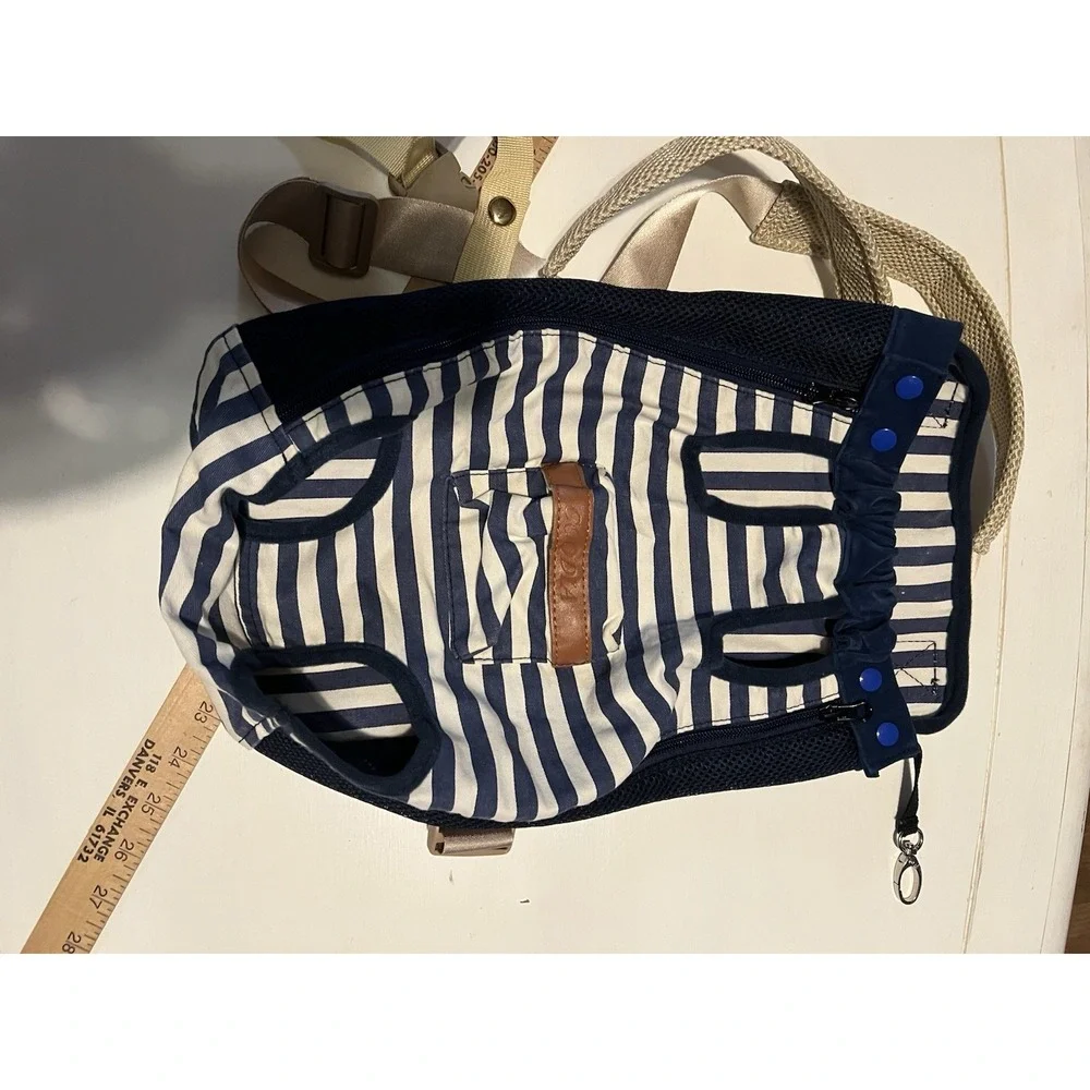 COODIA Legs Out Front Pet Dog Carrier Front Chest Backpack Blue Striped XL
